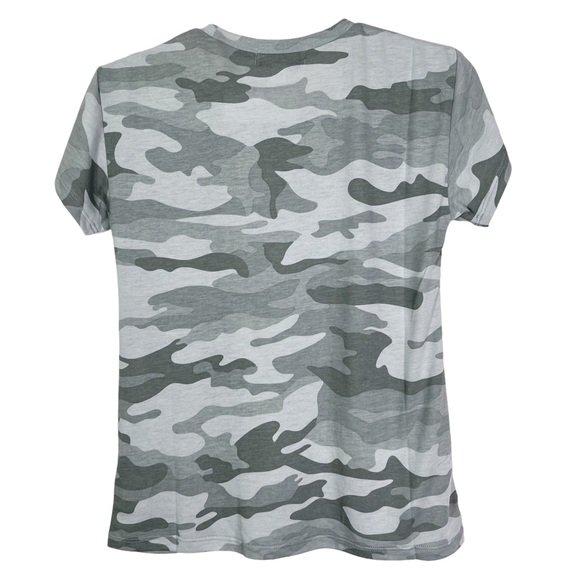 NWT Sub_Urban Riot Girl’s It’s Cool To Be Kind Grey Camo SS Crew T-Shirt Sz L - Picture 2 of 7
